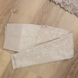 Fabletics legging. Never worn. Size 8. Beige and cream pattern. So cute.